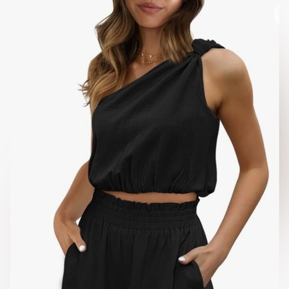 🌹NWT/ AUTOMET CROP TOP - Picture 1 of 7